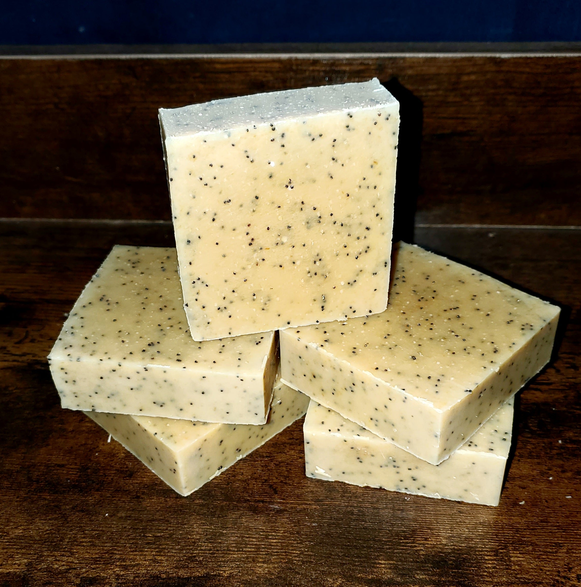 Lemongrass & Poppyseed